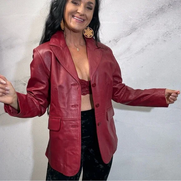 Chic Women's Red Leather Blazer - Picture 1 of 6